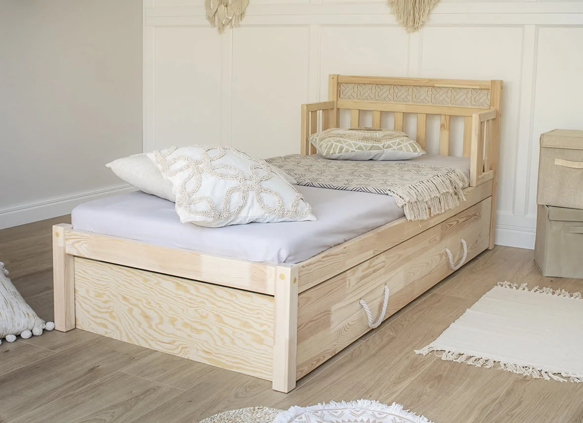 Bett Riva mit Schublade