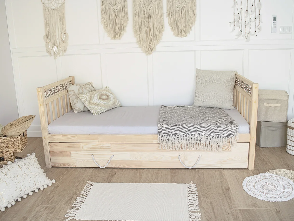 Bett Sanna II mit Schublade