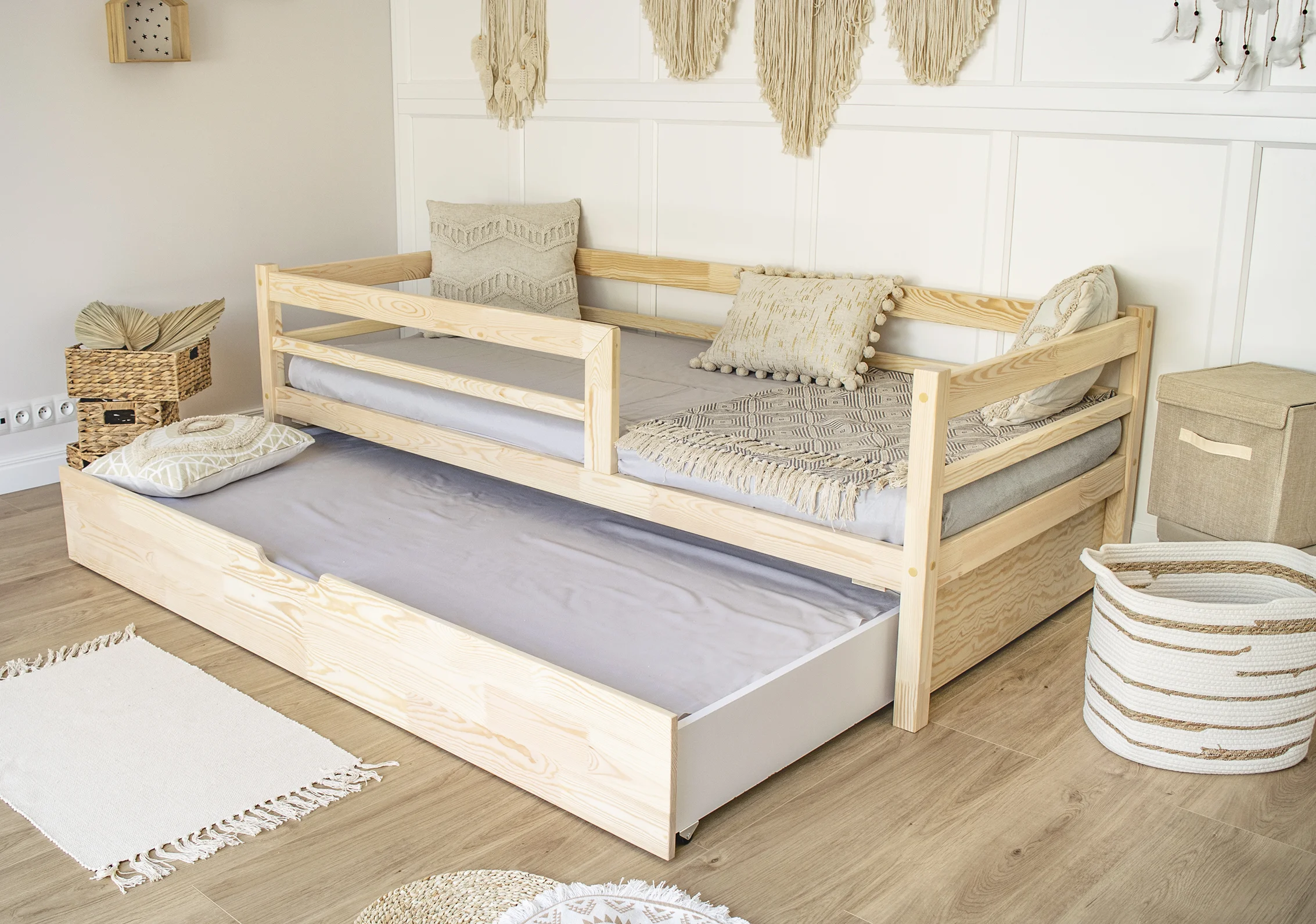 Bett Eldo mit Schublade