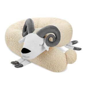 Lamm mit Hörnern – Wandschutz und Dekokissen